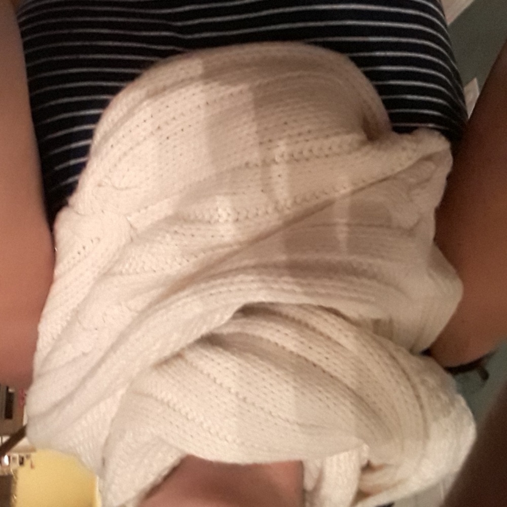 (3 for $20) NWT I.N.C. cream cable knit scarf